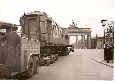 File:Juin 1940 Arrivée du wagon de l'armistice à Berlin.jpg