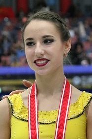 Kristina Astakhova - 2017 NHK Trophy (cropped).jpg