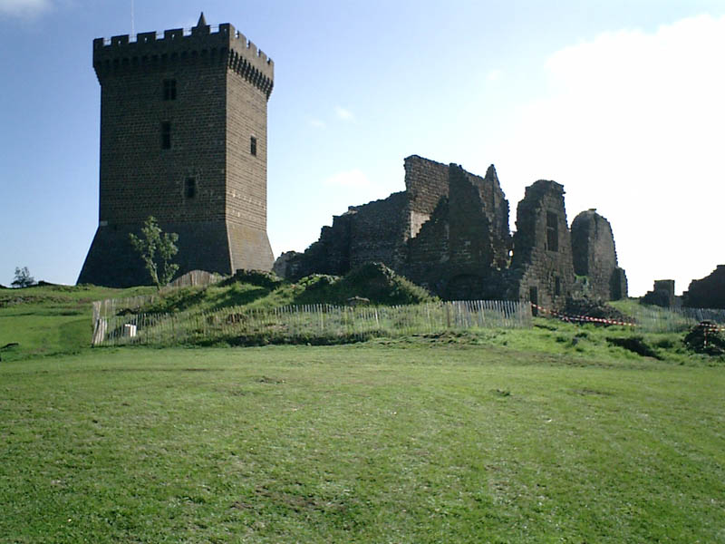 File:Le puy en velay25 - a Polignac - Flickr - king nikochan.jpg