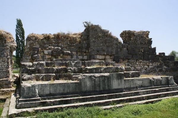 File:Limyra, Ptolemaion.jpg