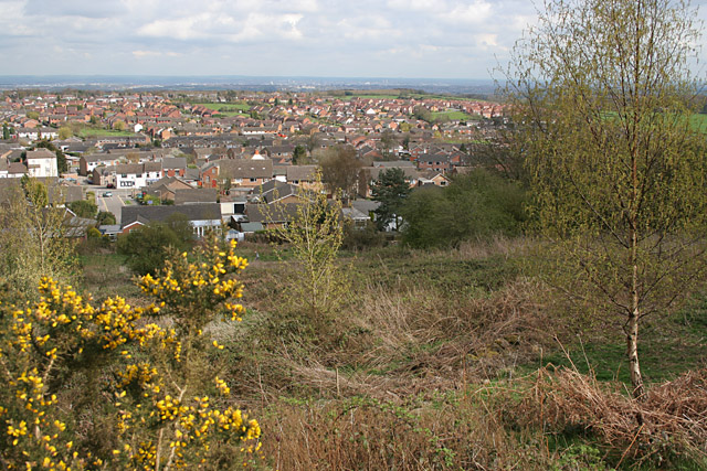 File:Markfield from the Hill at Hill Hole Nature Reserve - geograph.org.uk - 158686.jpg