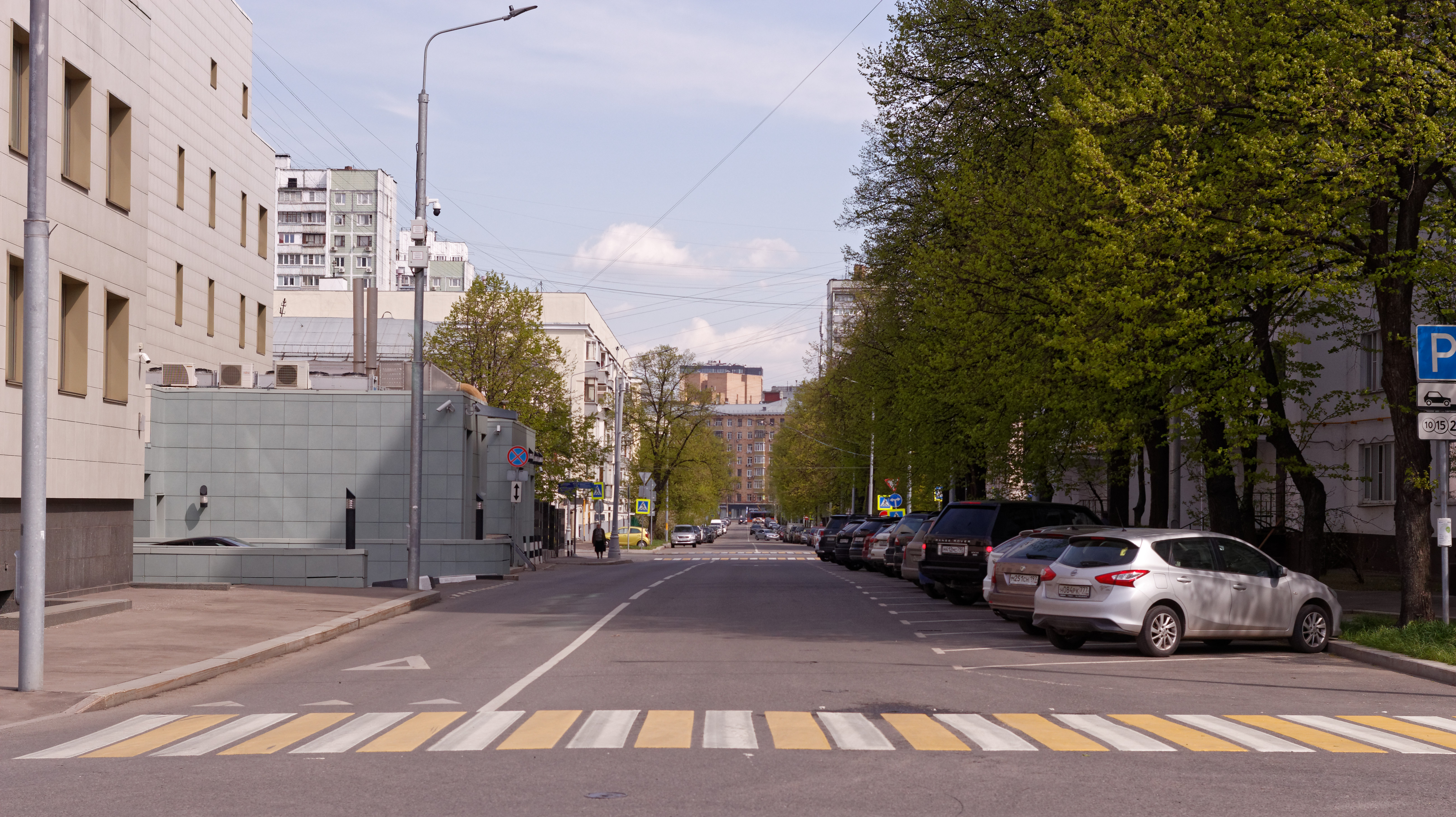 Улица 15 мая. Библиотечная улица Москва. Москва библиотечная улица 13 мост. Улица 28 мая. Фото перехода по адресу город Москва, улица библиотечная д 13.