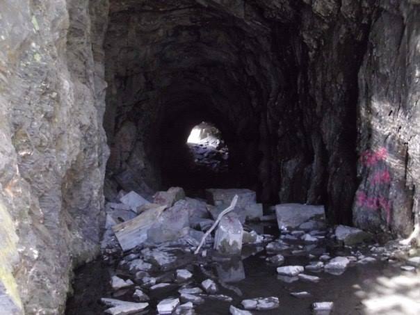 File:Old Railroad Tunnel Keystone Canyon.jpg