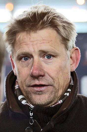 File:Peter Schmeichel-2011.jpeg