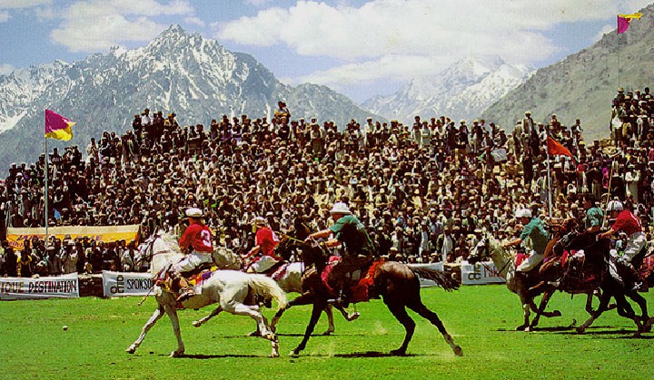 Shandur Polo Festival - Wikipedia