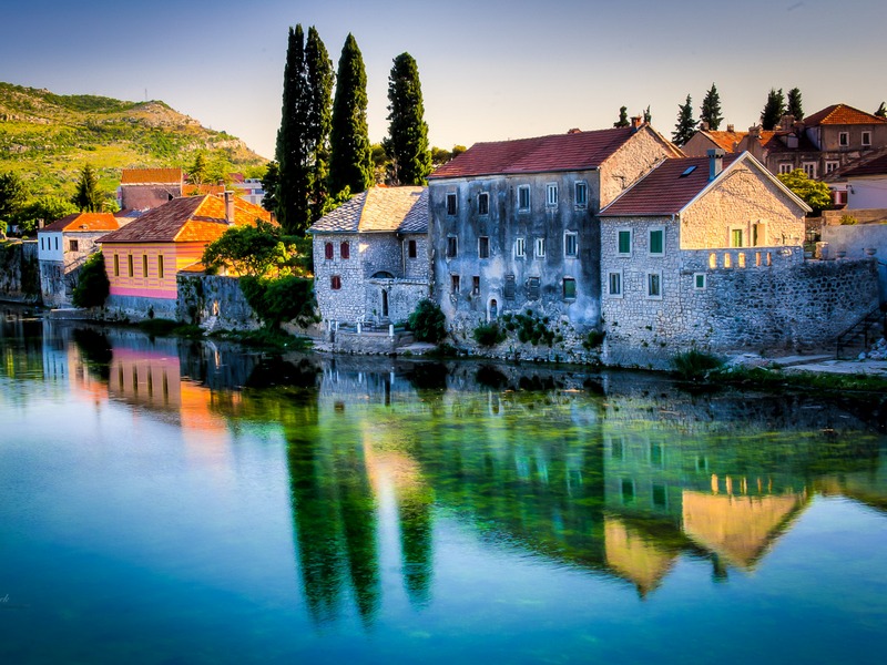 File:Trebinje Altstadt.jpg