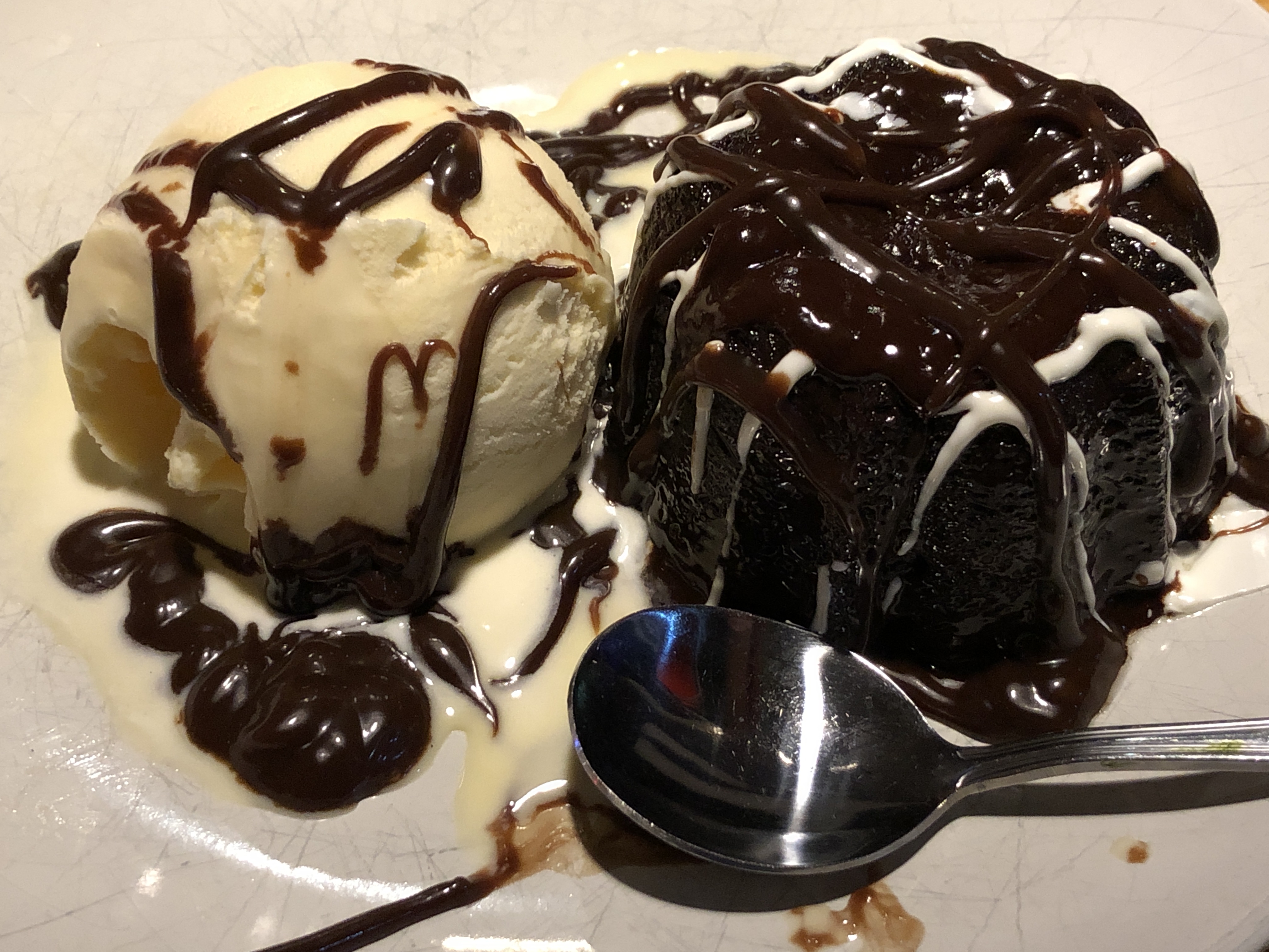 Chocolate lava cake - Picture of Applebee's, Seven Hills - Tripadvisor