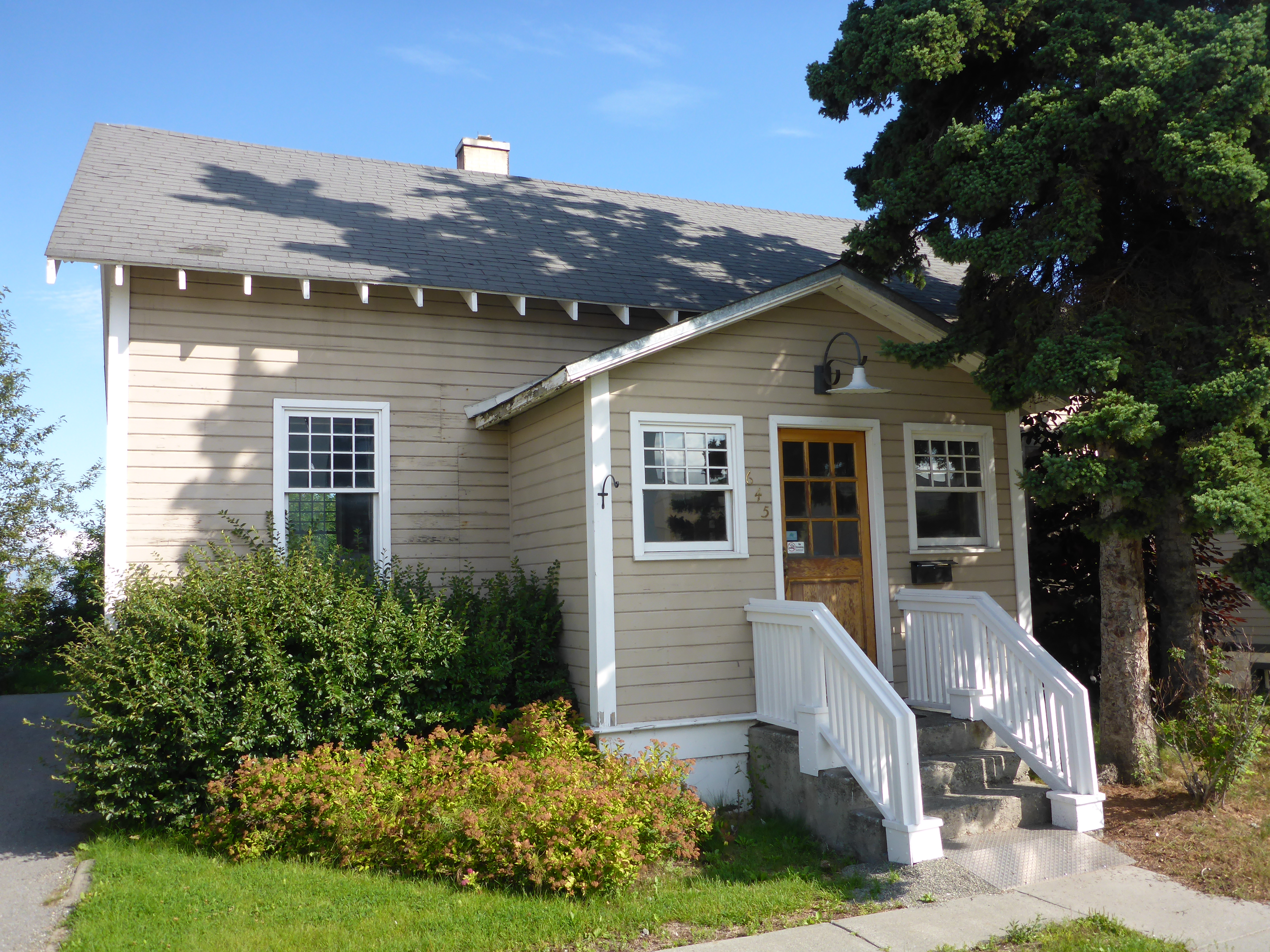 Photo of Alaska Engineering Commission Cottage No. 25