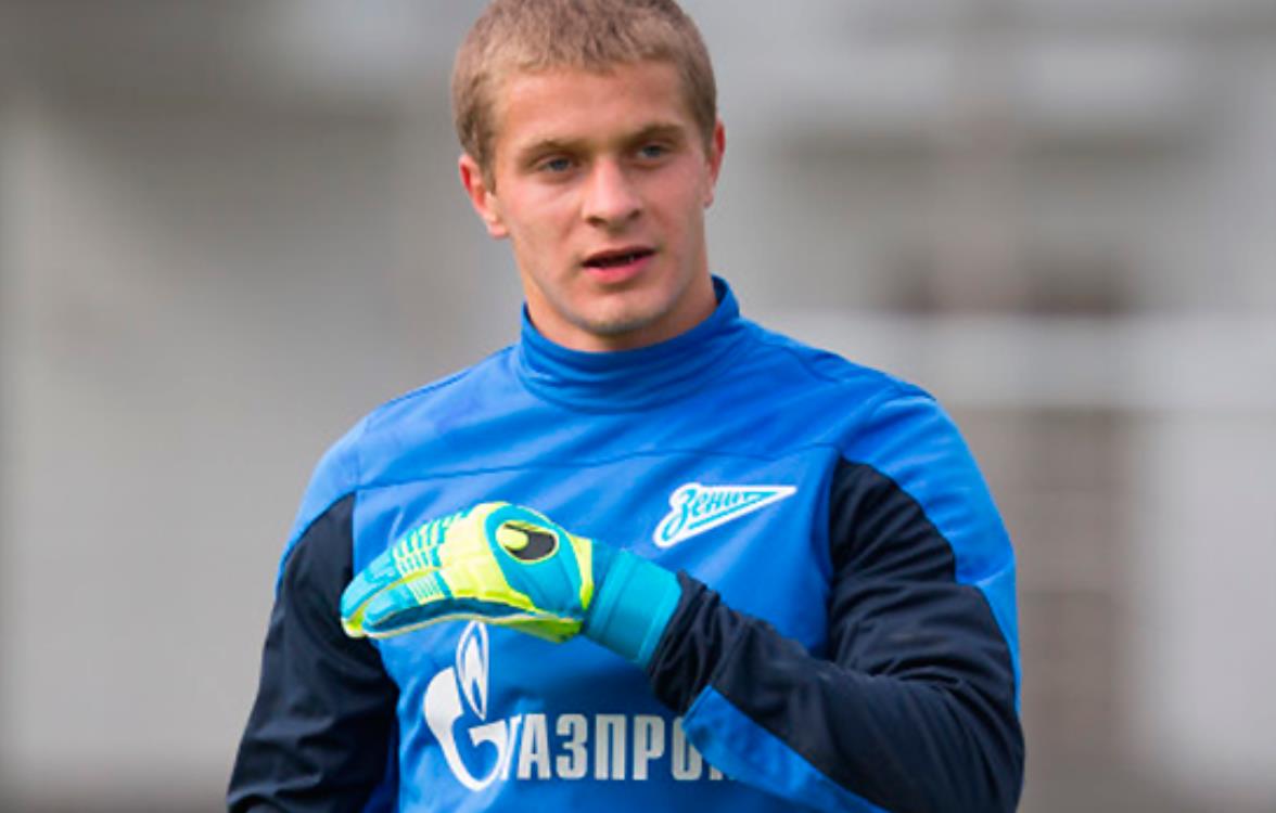 File:Aleksandr Vasyutin in Zenit, 2014.jpg - Wikimedia Commons