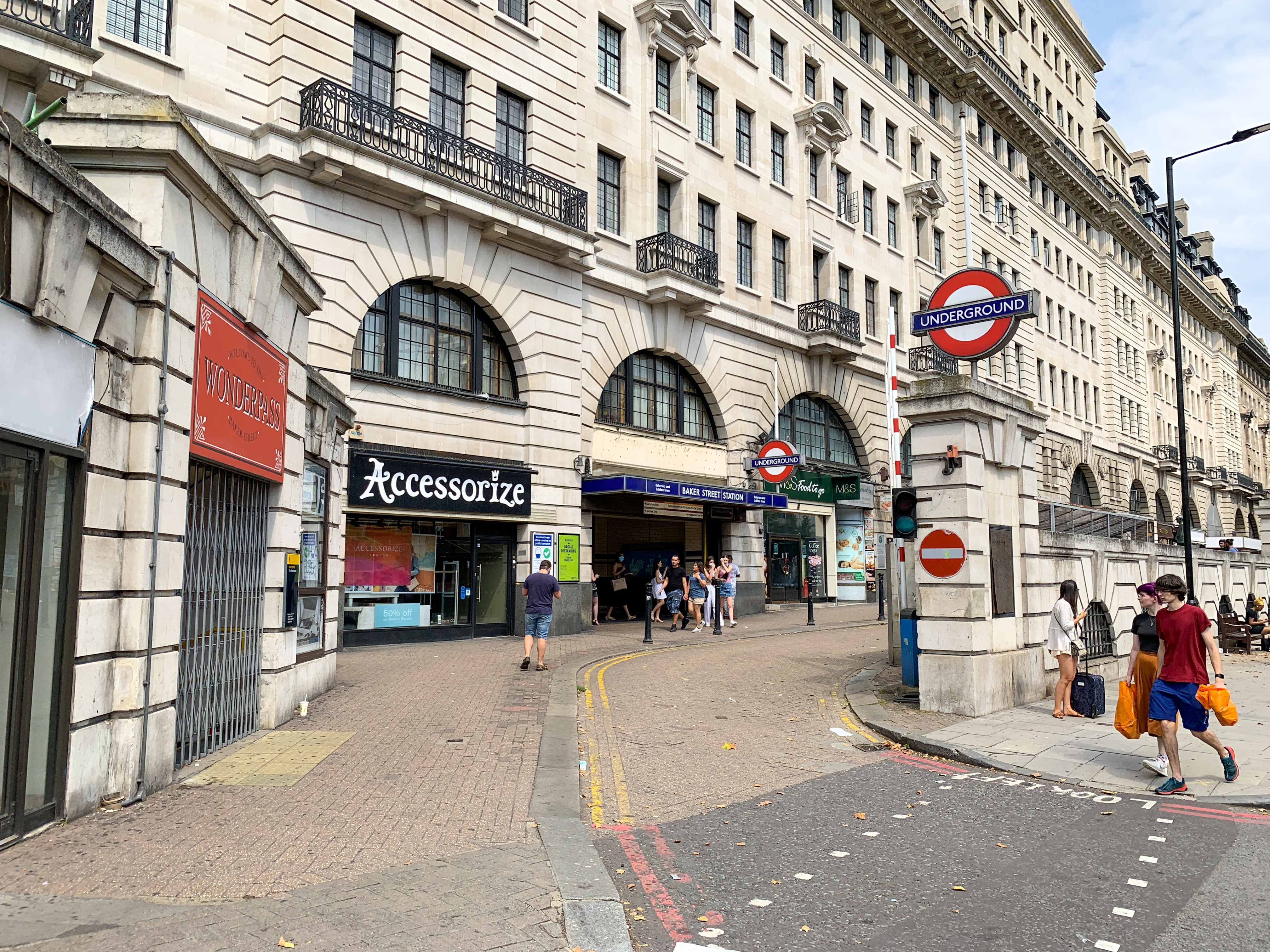 Baker Street tube station - Wikipedia