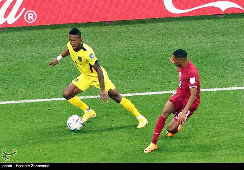 File:Ecuador vs Qatar WC2022 Estupiñan and Pedro Miguel.jpg