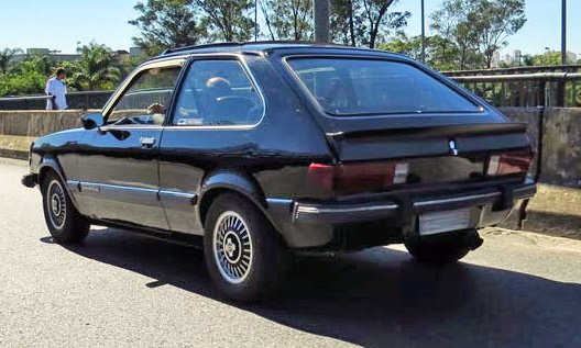 File:GMB Chevrolet Chevette SL hatchback early.jpg