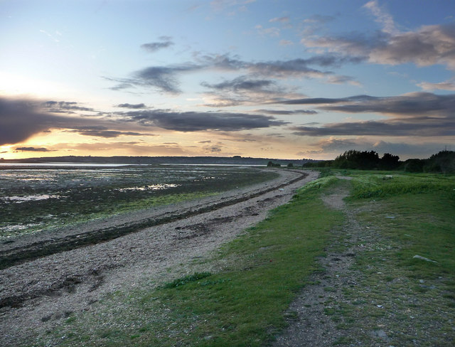 File:Hayling coast near Stoke - geograph.org.uk - 1291891.jpg