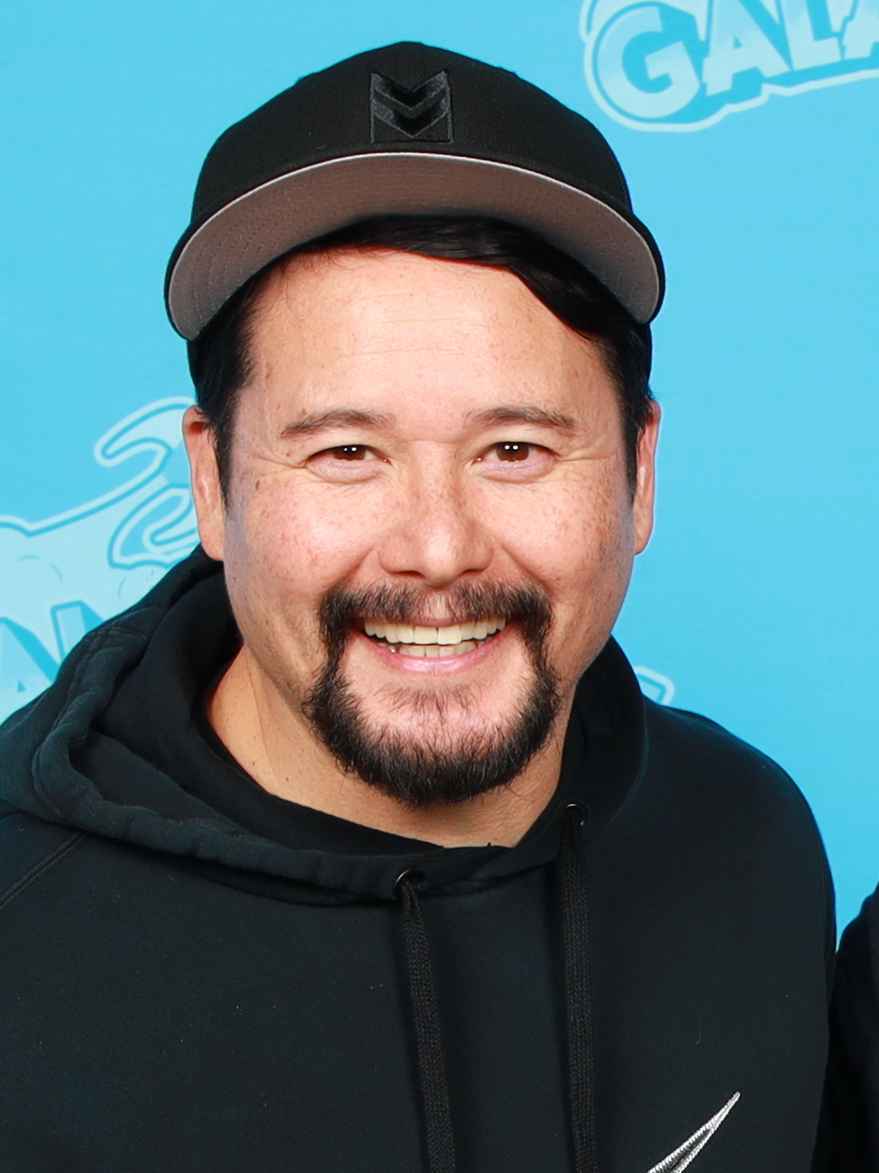 Johnny Yong Bosch - Wikipedia