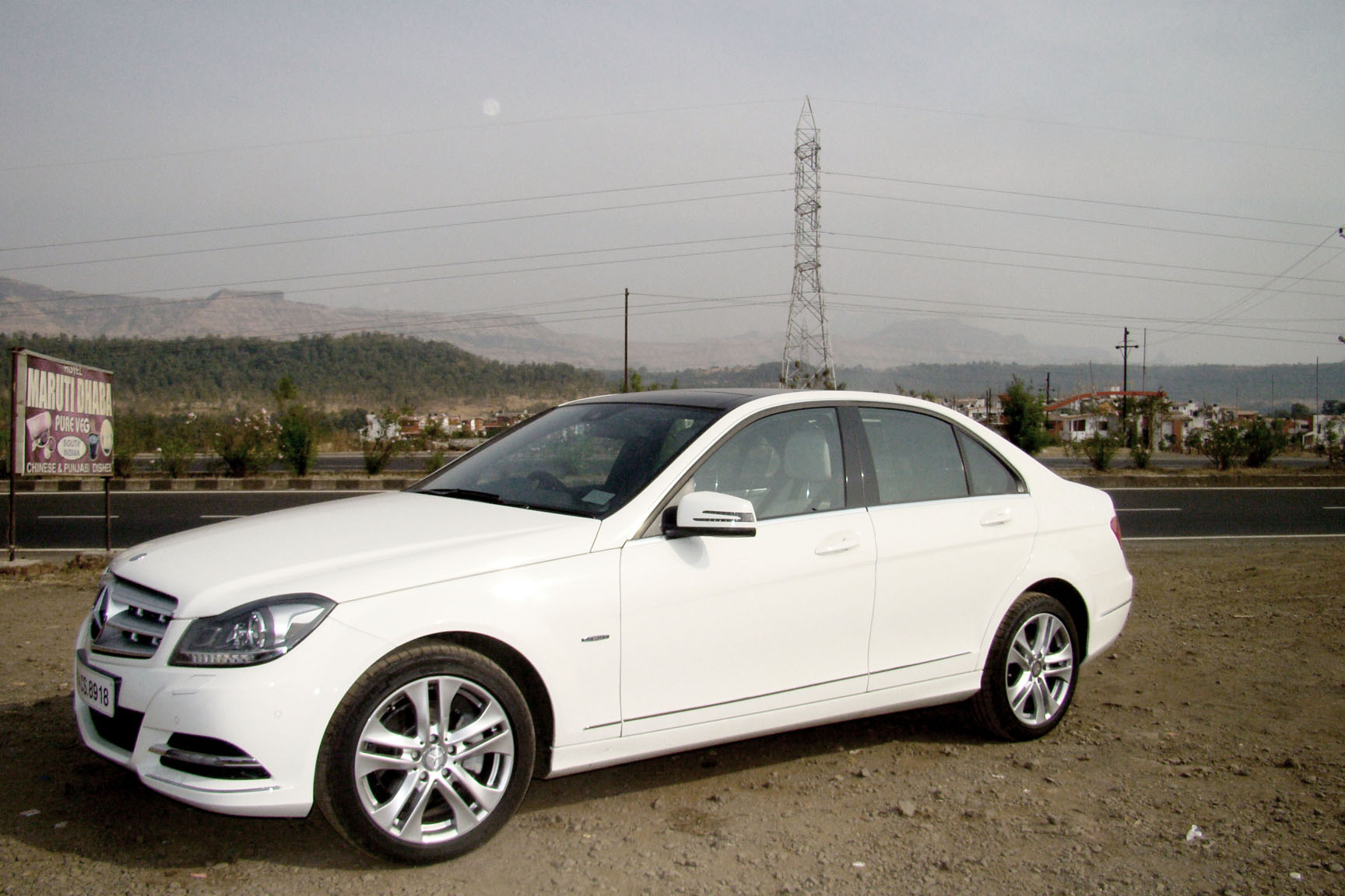 File:Mercedes C 200 Kompressor Elegance (W204) front 20100603.jpg -  Wikimedia Commons