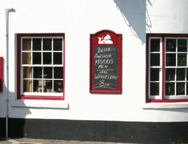 File:Morris Men - geograph.org.uk - 54711.jpg