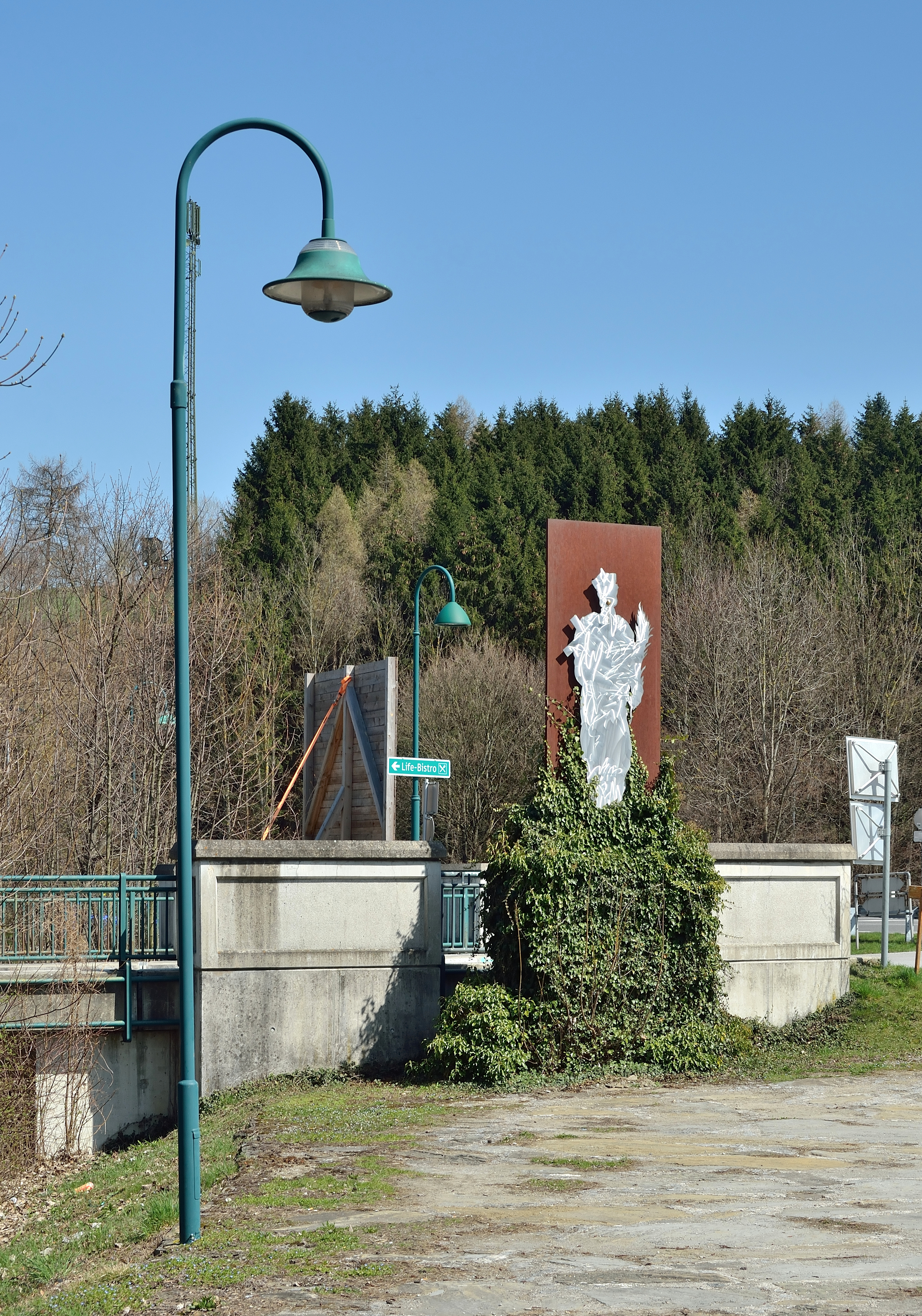 File Nepomuk By Robert Marschall At Herbert Turnauer Brucke 02 Weinburg Jpg Wikimedia Commons