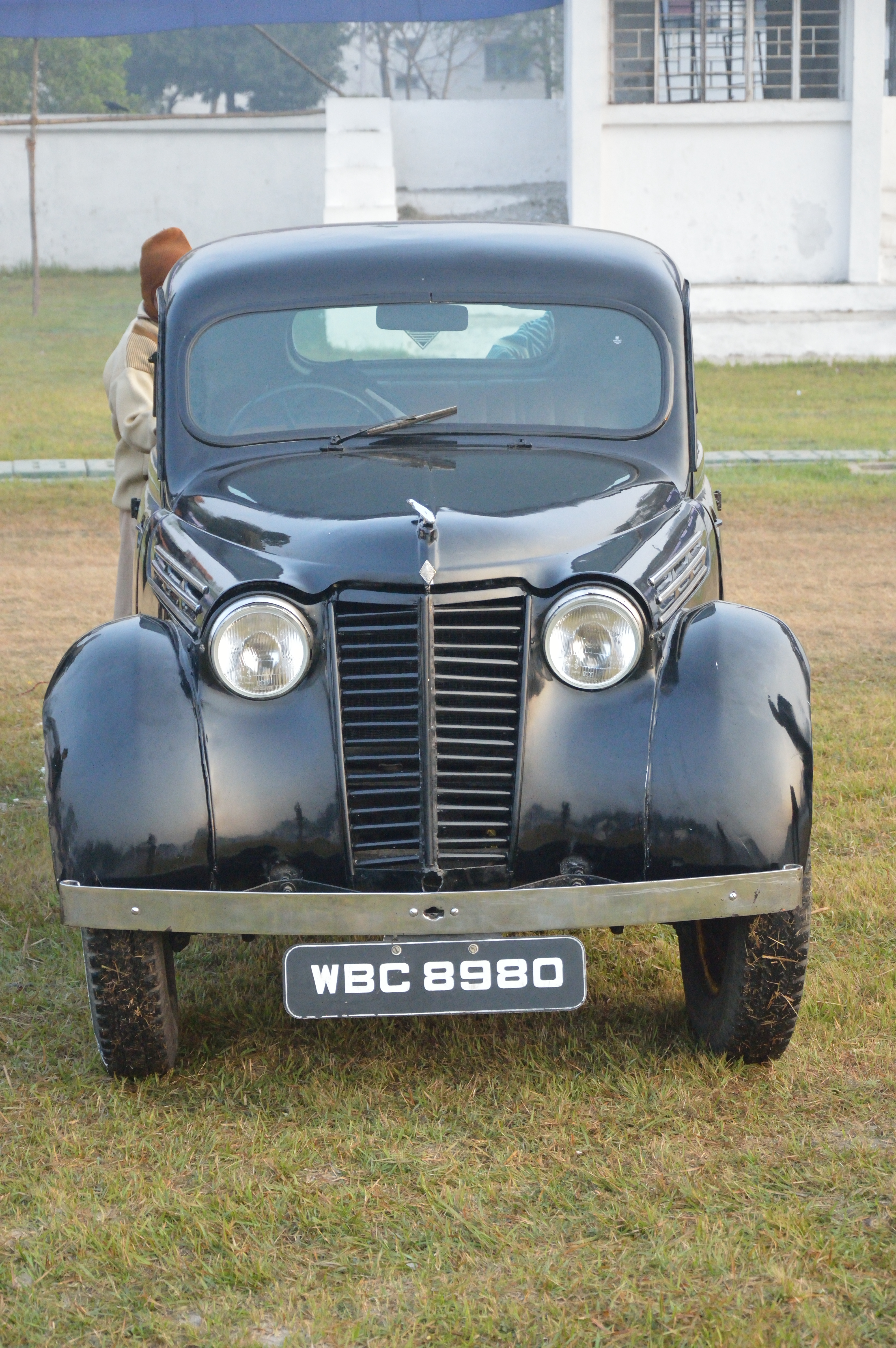 File Renault Juvaquatre 1946 1003 Cc 4 Cyl Wbc 80 Kolkata 14 01 19 5703 Jpg Wikimedia Commons
