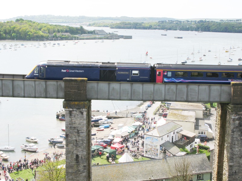 File:Royal Albert Bridge 150 43165.jpg