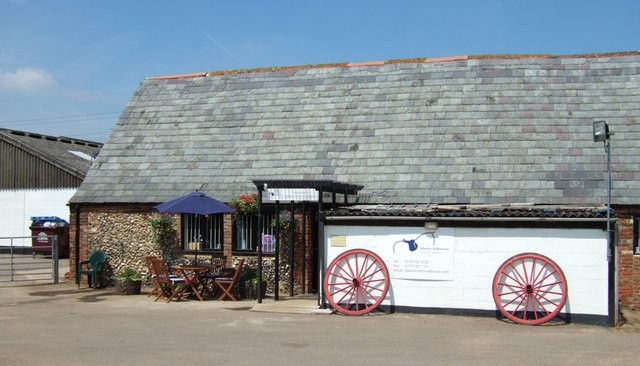 File:Saddlery, Coursers Farm - geograph.org.uk - 188721.jpg