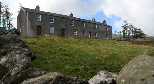 File:Skiddaw House - geograph.org.uk - 1519820.jpg