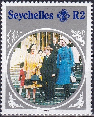 Файл:Stamp of Seychelles - 1985 - Colnect 537388 - Queen Mother with Prince Andrew and Princess Anne.jpeg