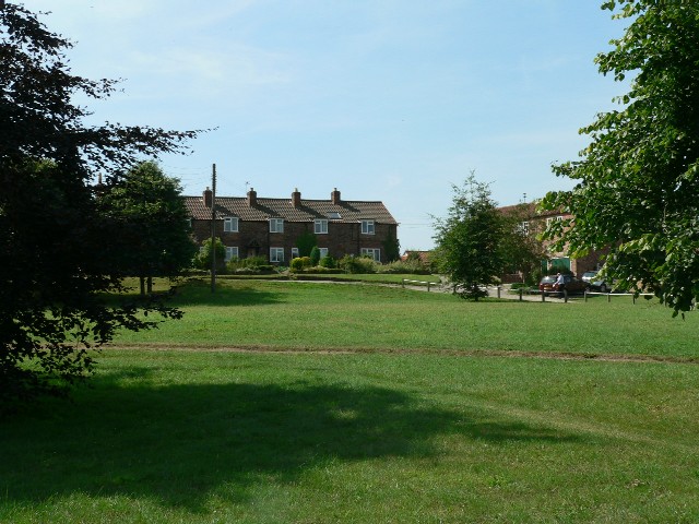 The Village Green, Sheriff Hutton - geograph.org.uk - 210386