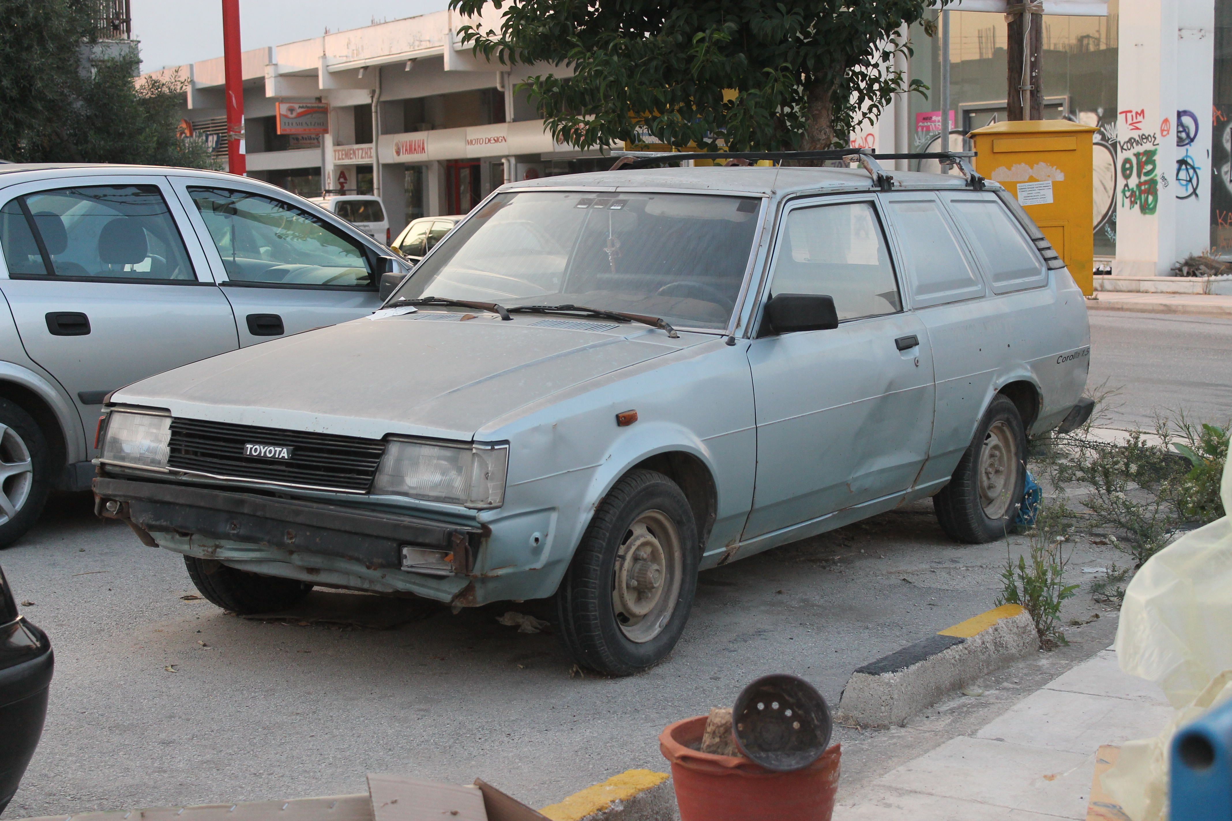 Toyota deals corolla van