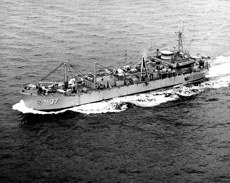 File:USS Indra (ARL-37) underway, circa 1967-1969 (NH 97353).jpg