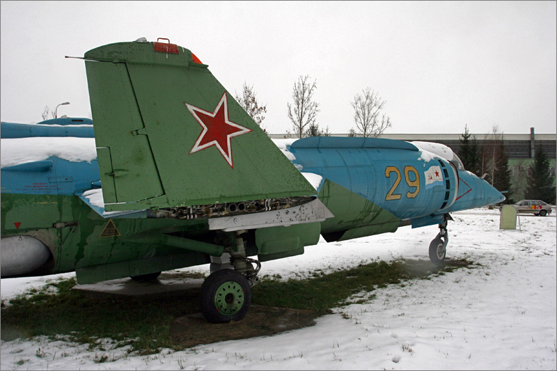 File:Yakovlev Yak-38 at Kubinka (5).jpg