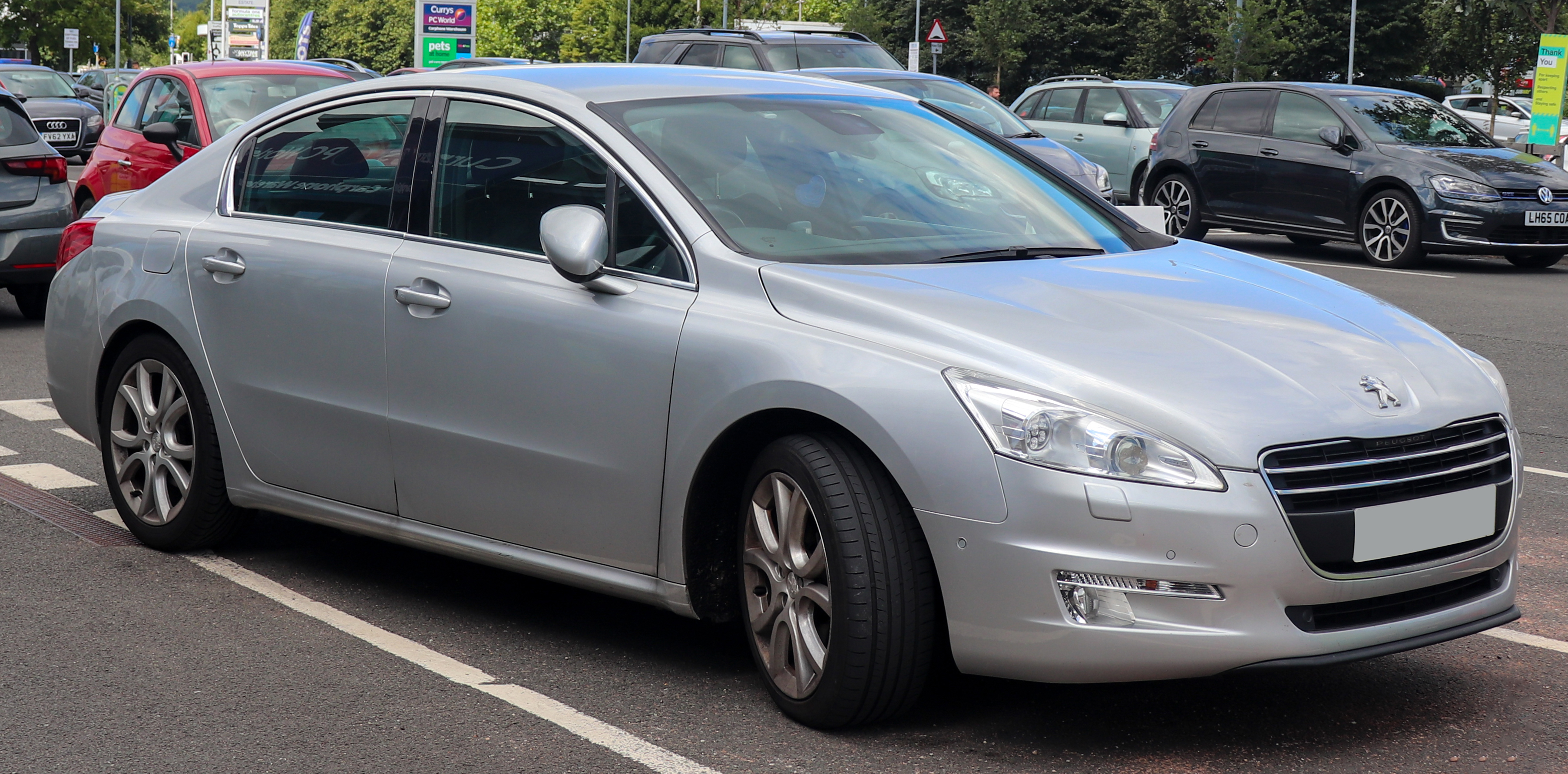 Nouveau modèle Peugeot Nouvelle 508, Configurateur