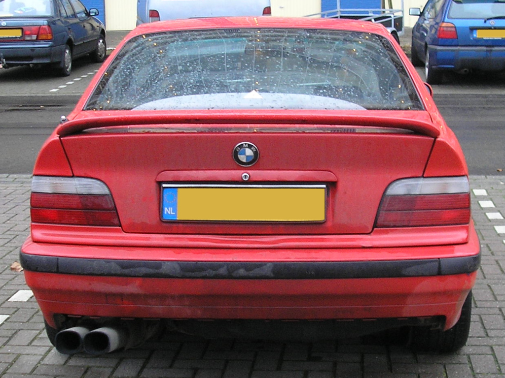 1992 Bmw 318is wiki #4