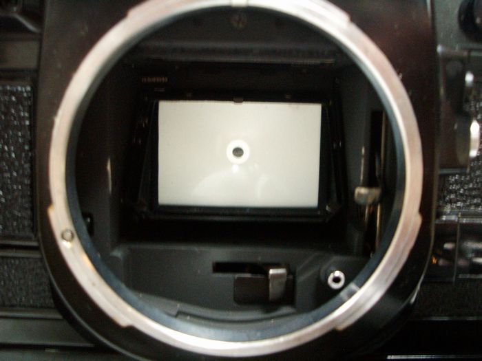 File:CanonFDLensMechanism of CameraBody.JPG