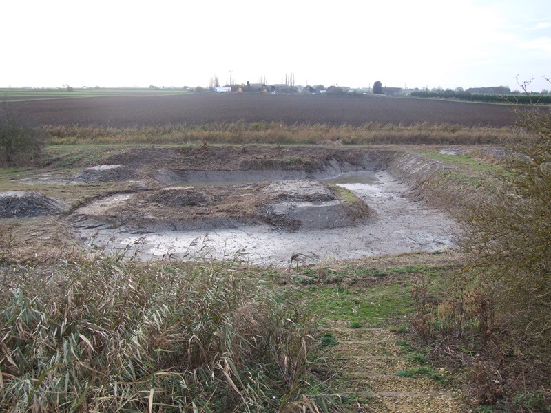 File:Clean Up - geograph.org.uk - 2699929.jpg