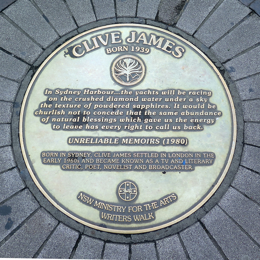 Placa de James en el Paseo de los Escritores de Sídney