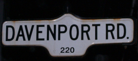 File:Davenport Road Sign.png