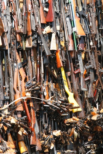 File:Gun pyre in Uhuru Gardens, Nairobi.jpg