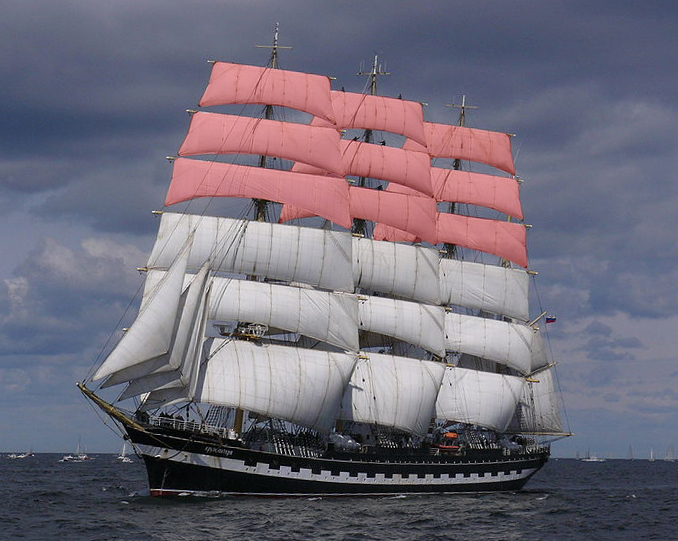 File:Krusenstern topgallant and royal sails.jpg
