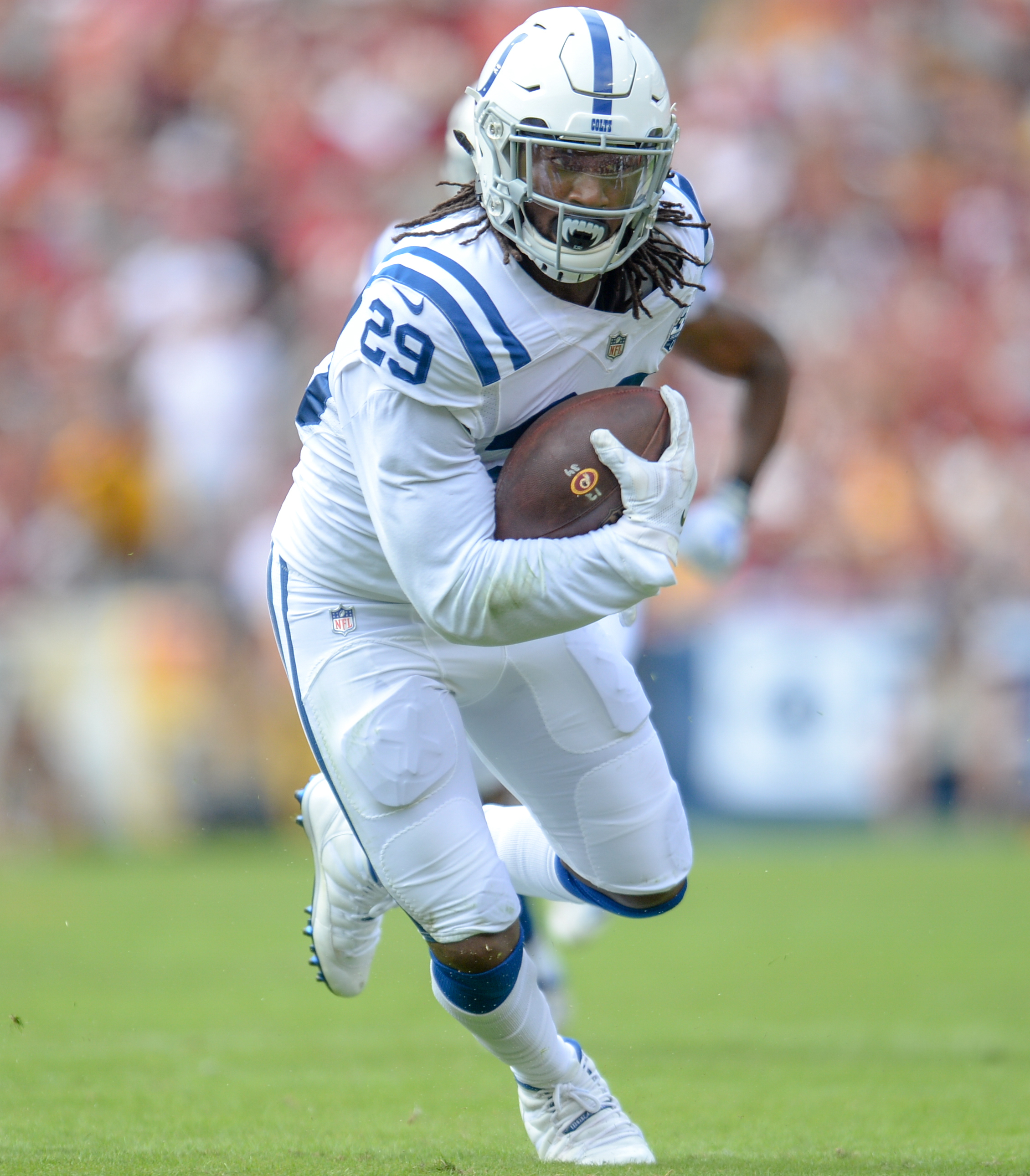 Dallas Cowboys defensive back Malik Hooker (28) lines up for the