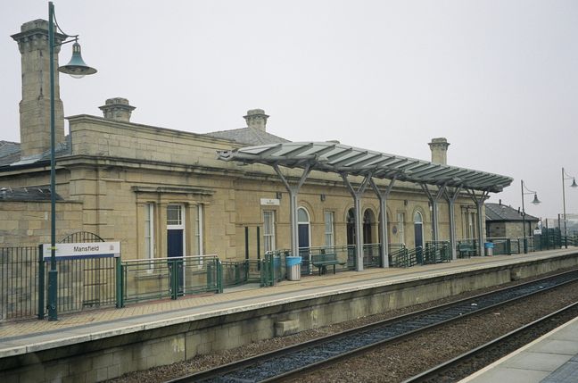 Mansfield railway station (Nottinghamshire)