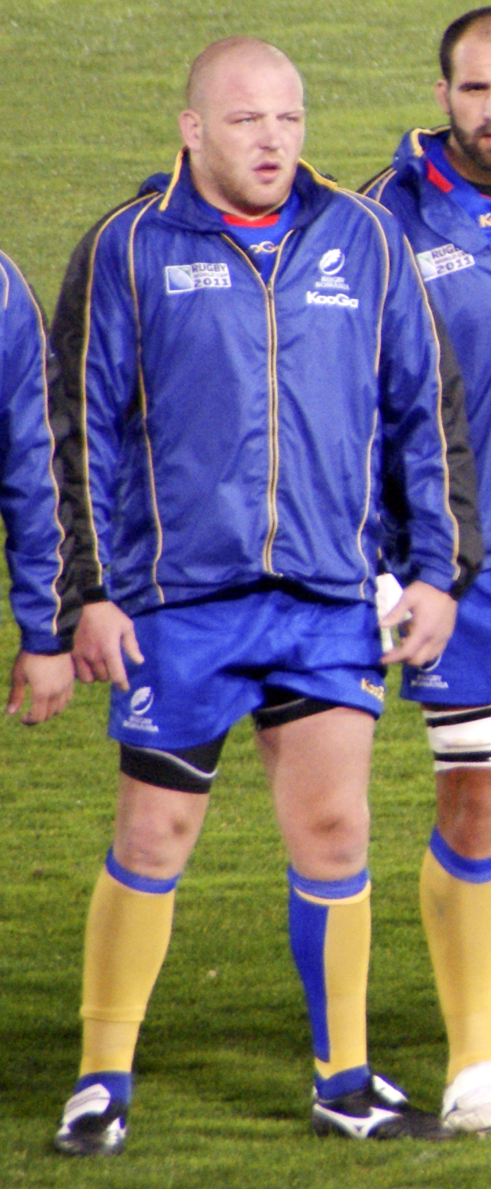 Lazăr with Romania in 2011.