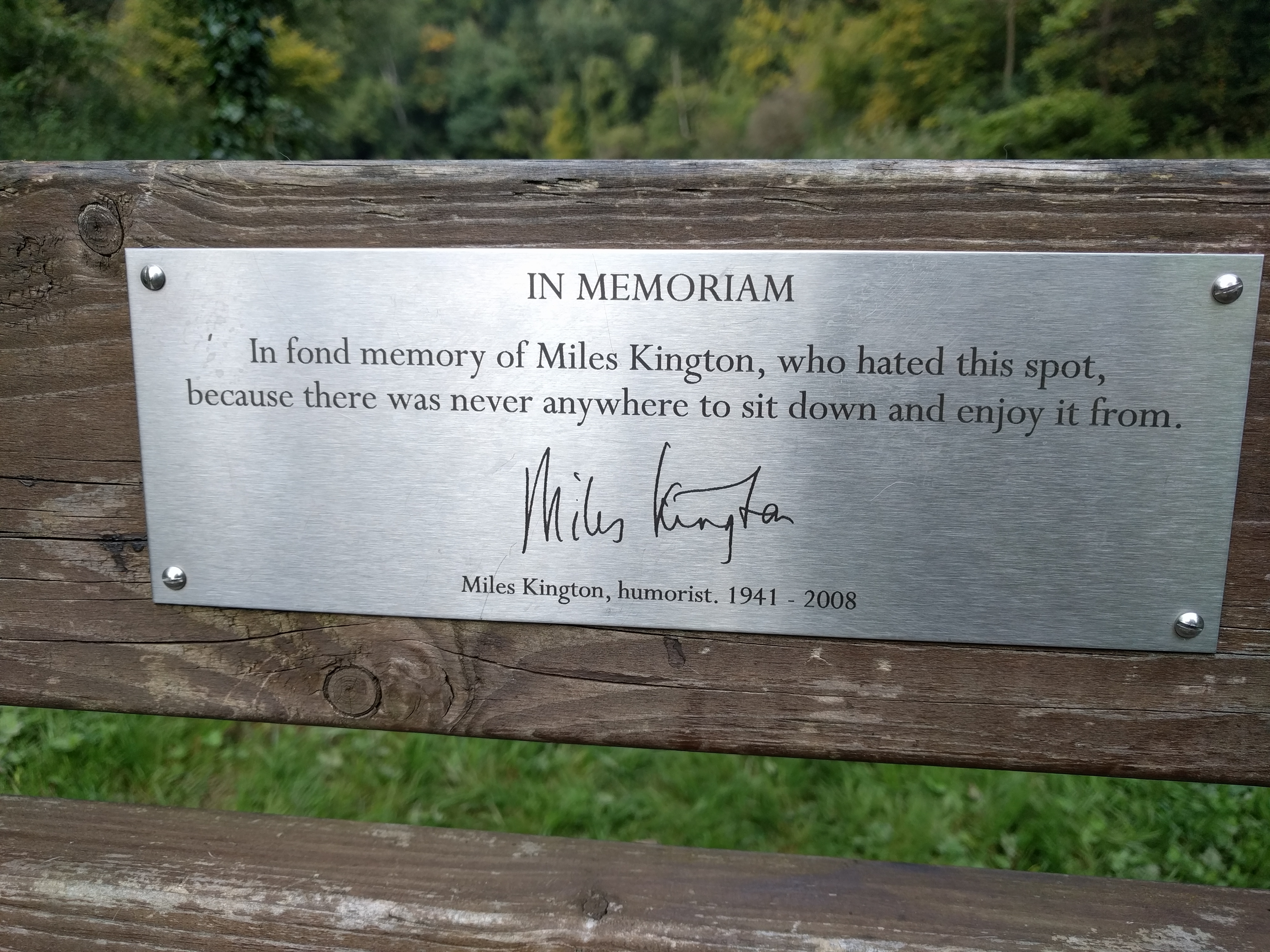 Plaque on Kington's memorial bench