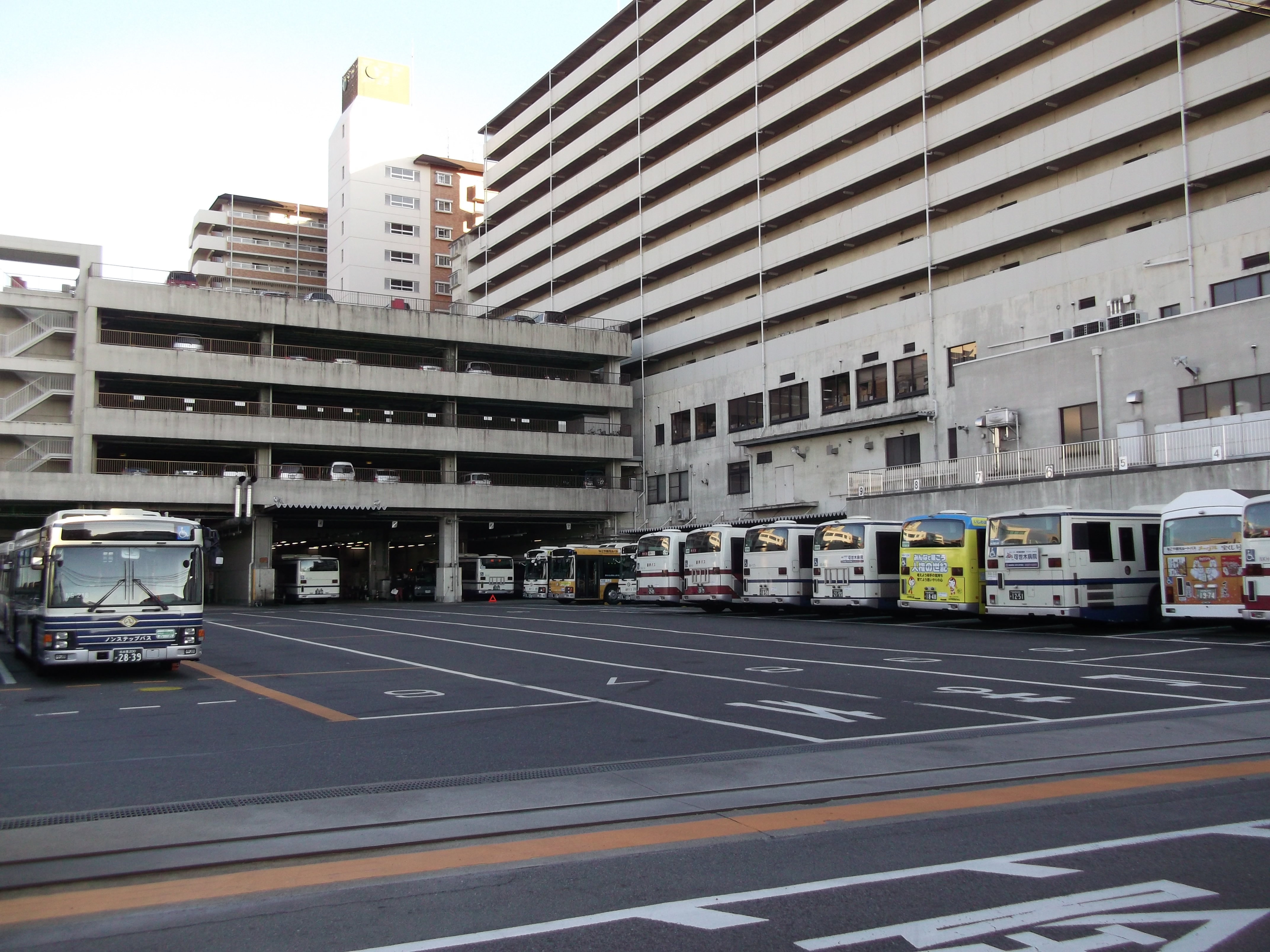 ファイル Nagoya City Bus Joshin Jpg Wikipedia