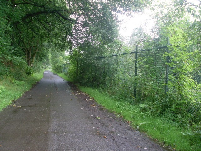 File:Reilly Road - geograph.org.uk - 2028057.jpg
