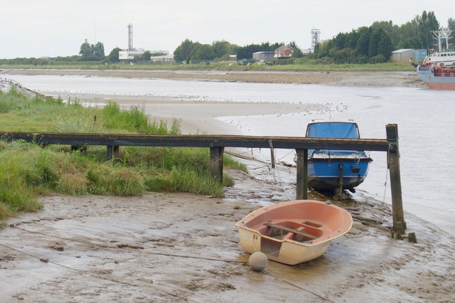 File:River Great Ouse, West Lynn - geograph.org.uk - 3099937.jpg