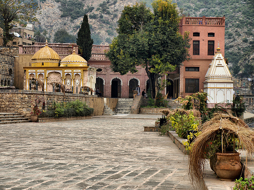 File:Saidpur village.jpg