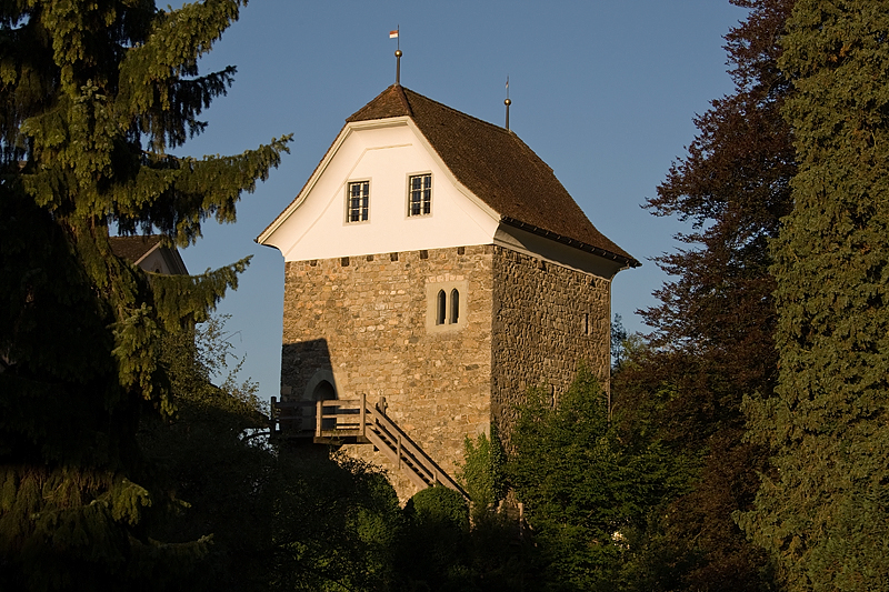 File:Sarnen-Hexenturm.jpg