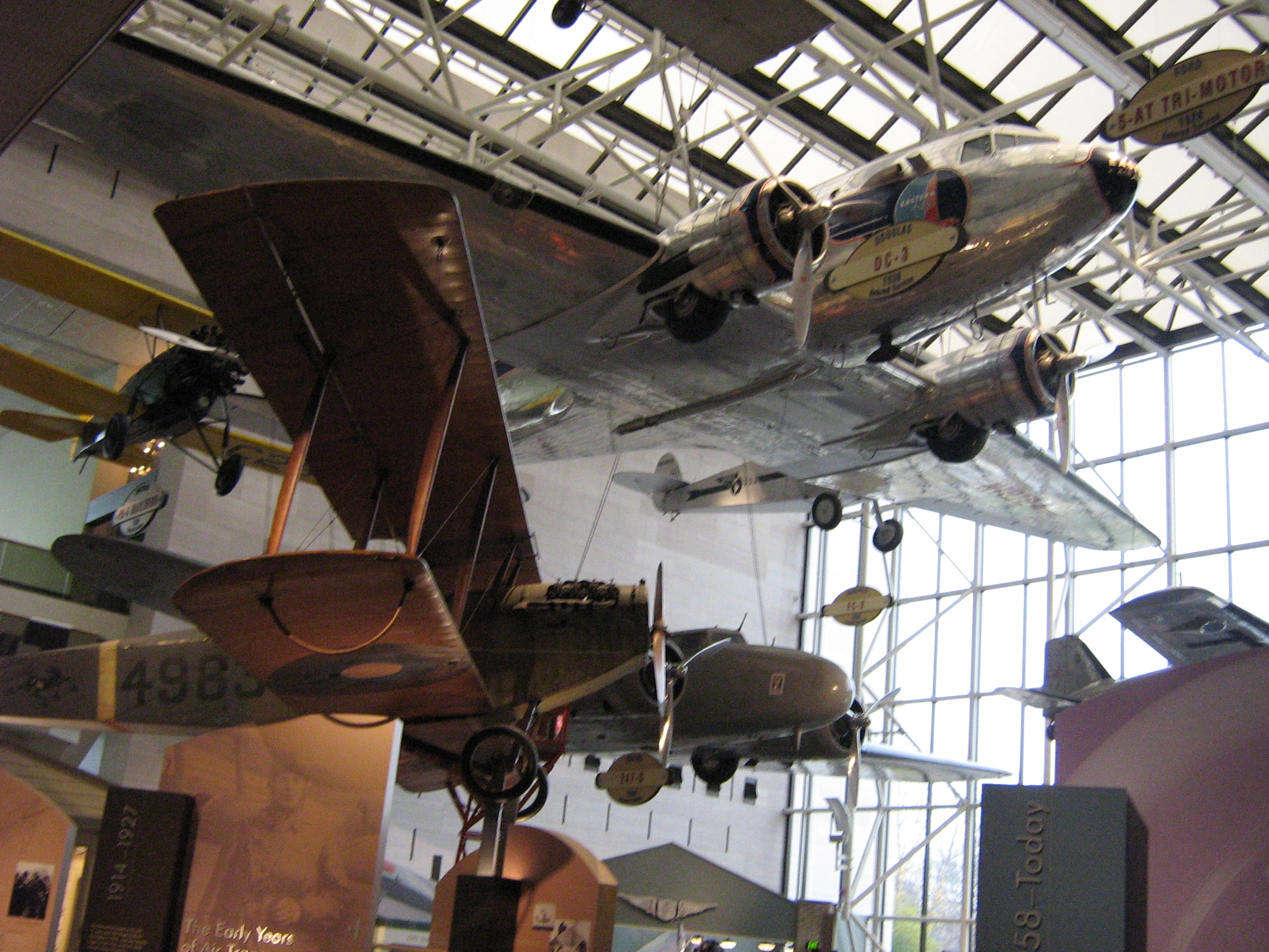 Smithsonian National Air and Space Museum (2085833714).jpg