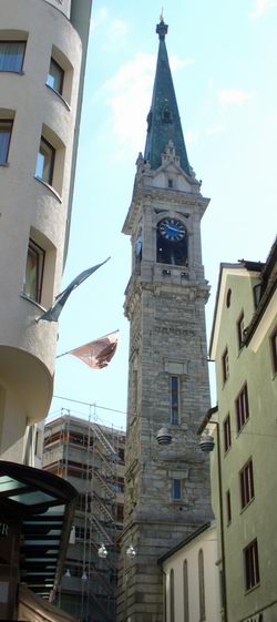 St-Moritz-Turm-der-evangelischen-Dorfkirche.jpg