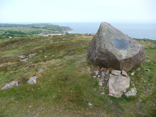 Start of the Gower Way on Cefn Bryn - geograph.org.uk - 2426320